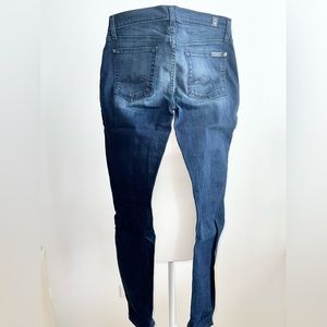 7 For All Mankind Gwenevere Skinny Jeans Size 28